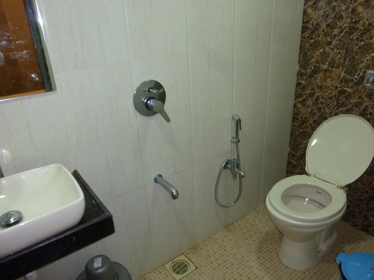 Hotel Regal Palace Mumbai Luaran gambar