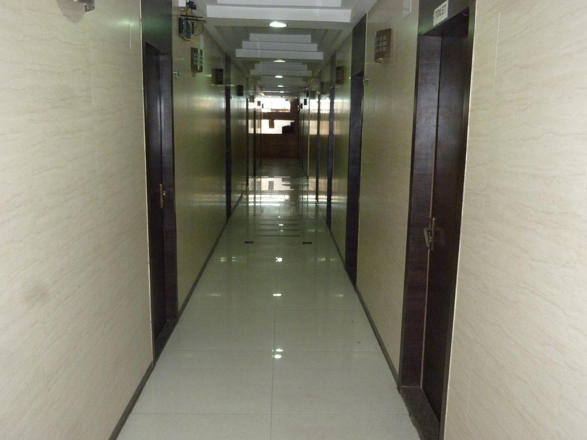 Hotel Regal Palace Mumbai Luaran gambar