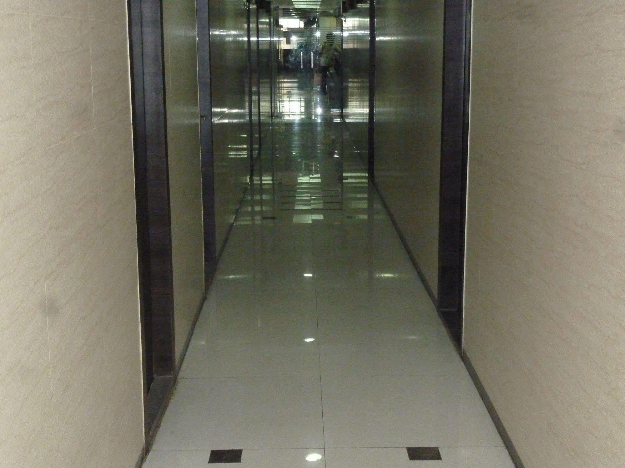 Hotel Regal Palace Mumbai Luaran gambar